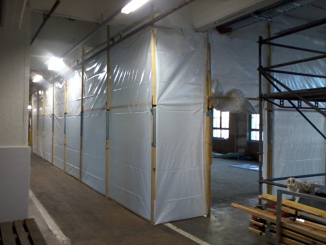 dachlatten-klemmhalter-30x50mm-staubschutz-system-baustelle-flexibel